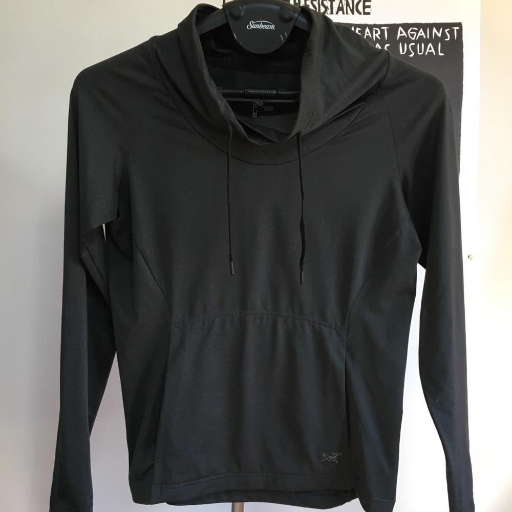 Arc’teryx Funnel Neck Mid-Layer - image 1